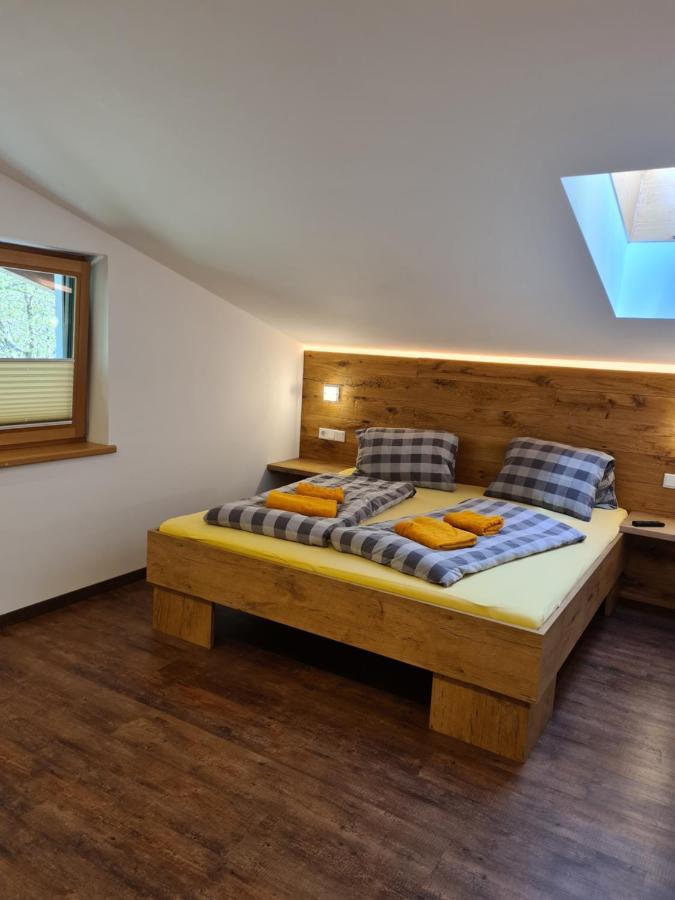 Appartement Haus Scheuerer à Neukirchen am Großvenediger Extérieur photo