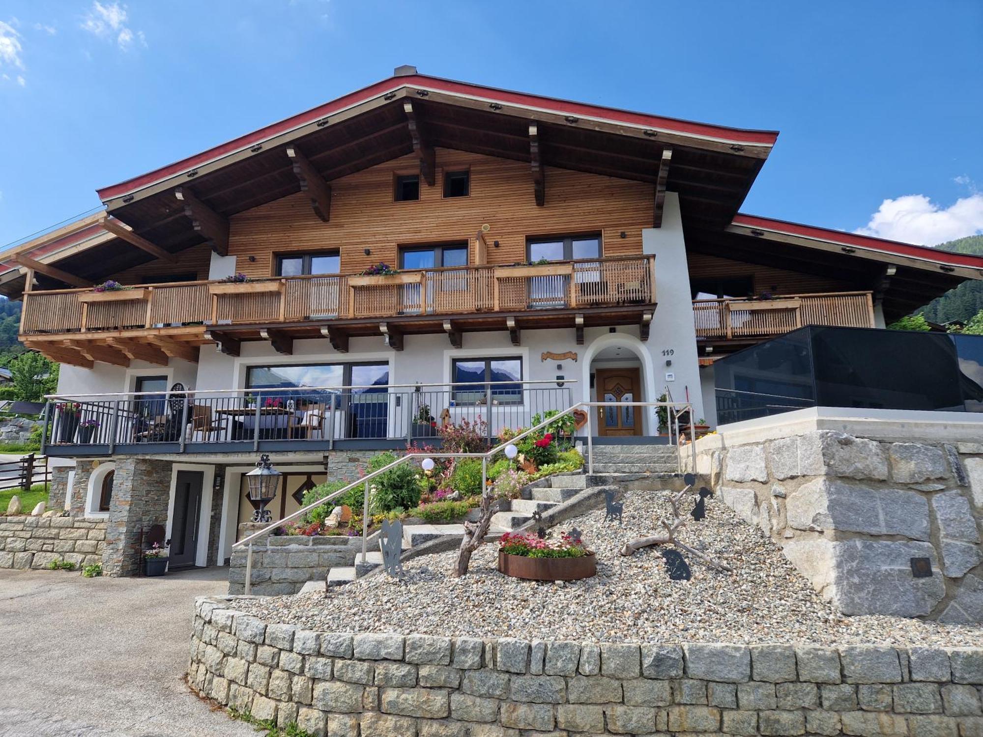 Appartement Haus Scheuerer à Neukirchen am Großvenediger Extérieur photo