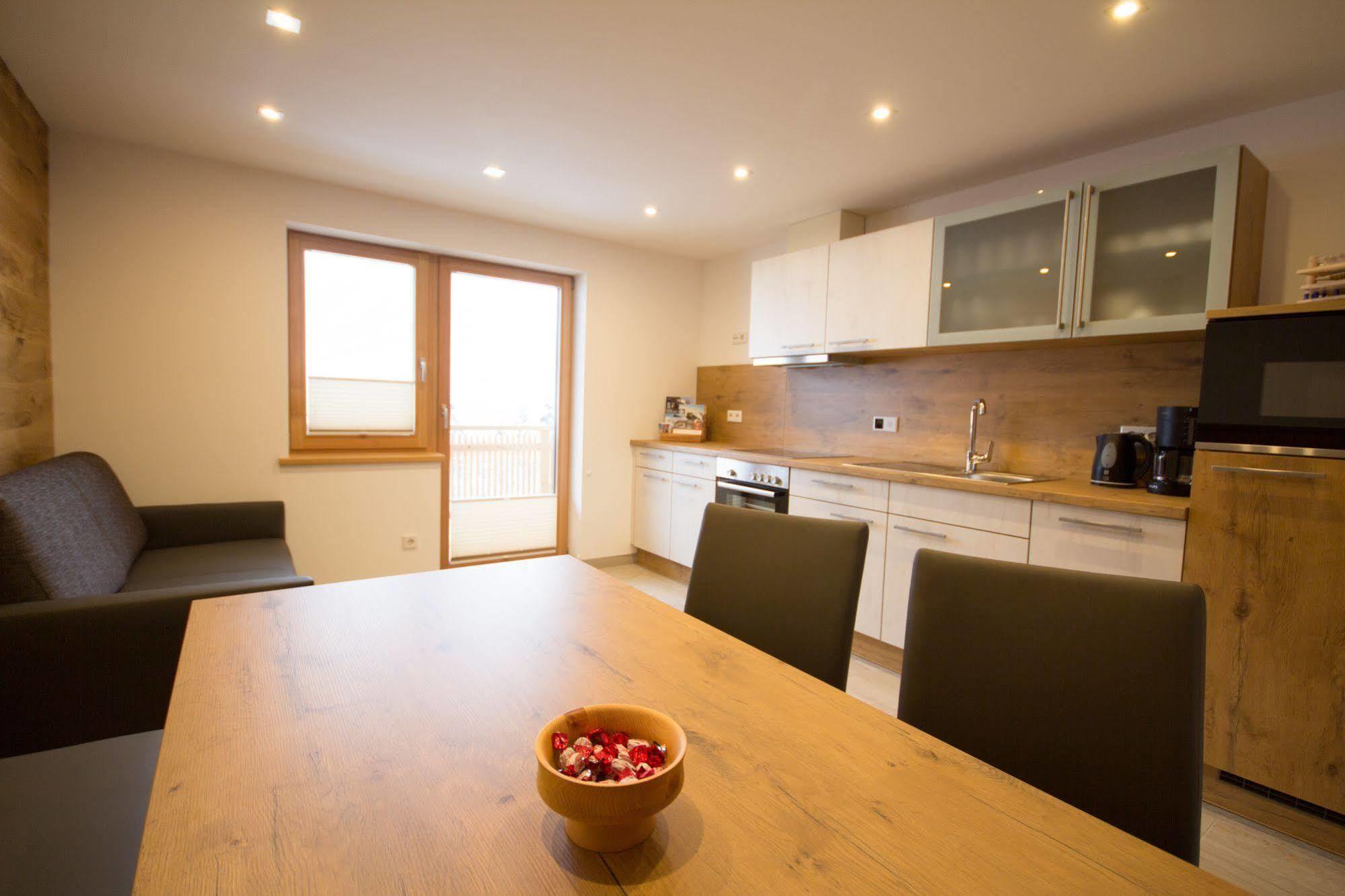 Appartement Haus Scheuerer à Neukirchen am Großvenediger Extérieur photo